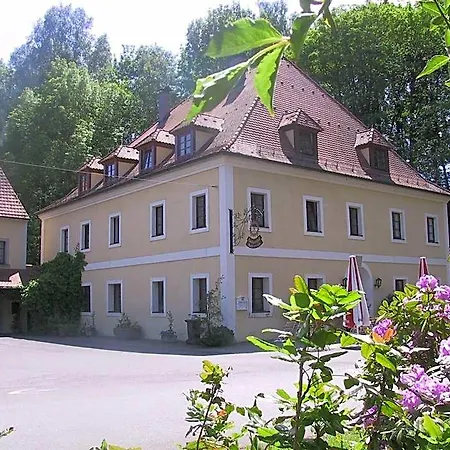 Kahrmühle Hotel 3*